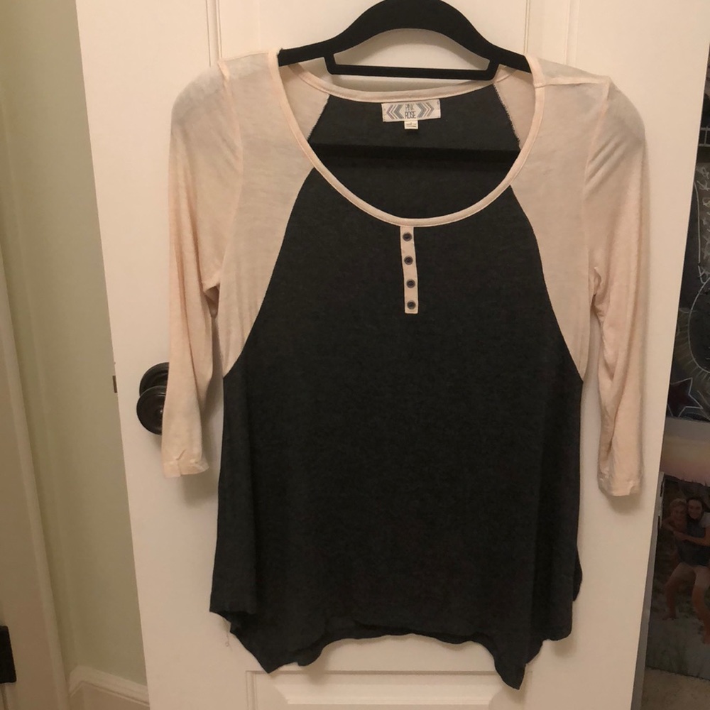 Tee